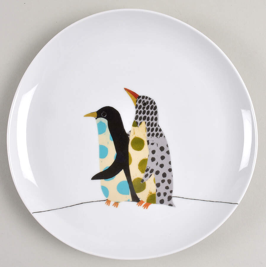 Penguin Friends Salad/Dessert Plate by West Elm-1