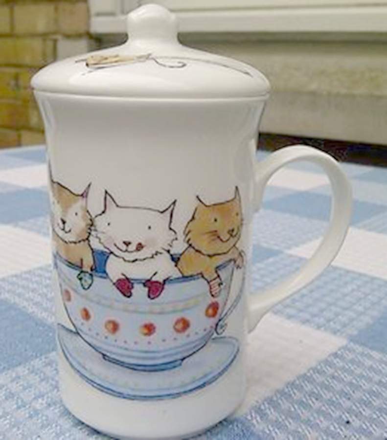 Kittens & Mittens Mug & Lid by Whittard of Chelsea-1