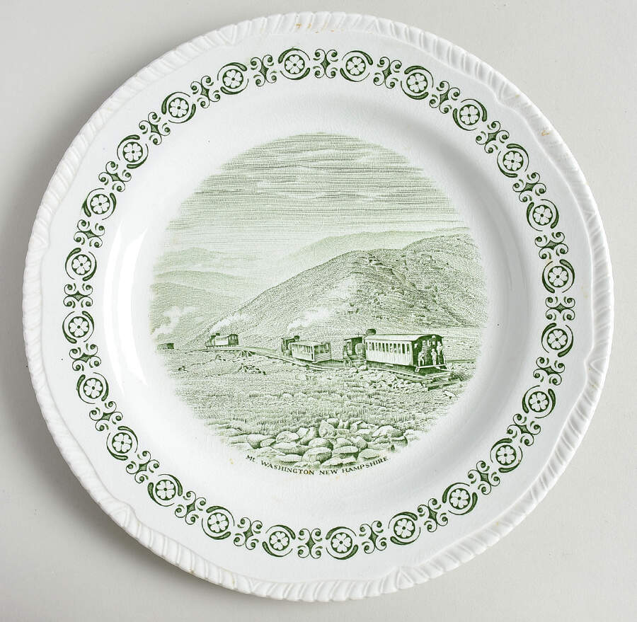 New England Green Dinner Plate by Wood & Sons-1