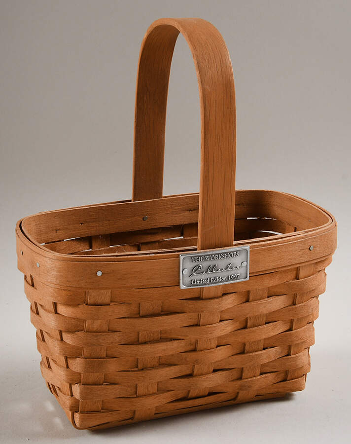 Baskets and Accessories 1997 Limited Edition Workshops Collector Basket by Workshop Gerald Henn-1