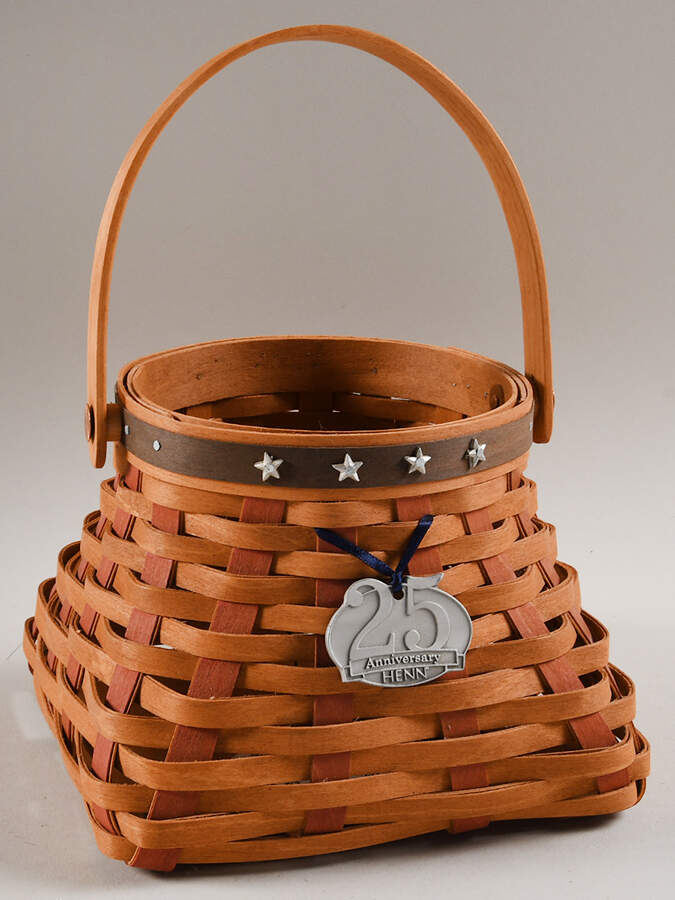 Baskets and Accessories 25th Anniversary Mini Amish Egg Gathering Basket by Workshop Gerald Henn-1