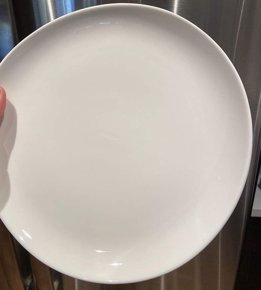 Sam & Squito Dinner Plate by Xiahe Co-1