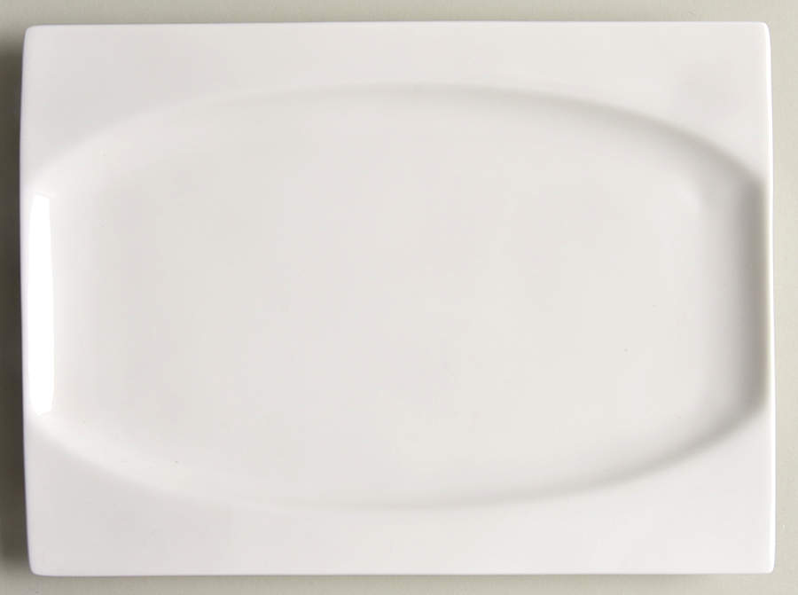 Sam & Squito 9" Rectangular Plate by Xiahe Co-1