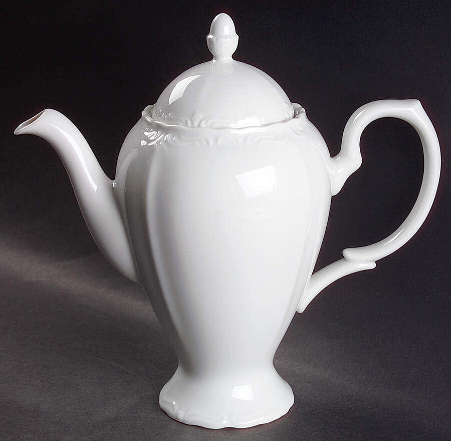 Classic Baroque Coffee Pot & Lid by Yamaka-1