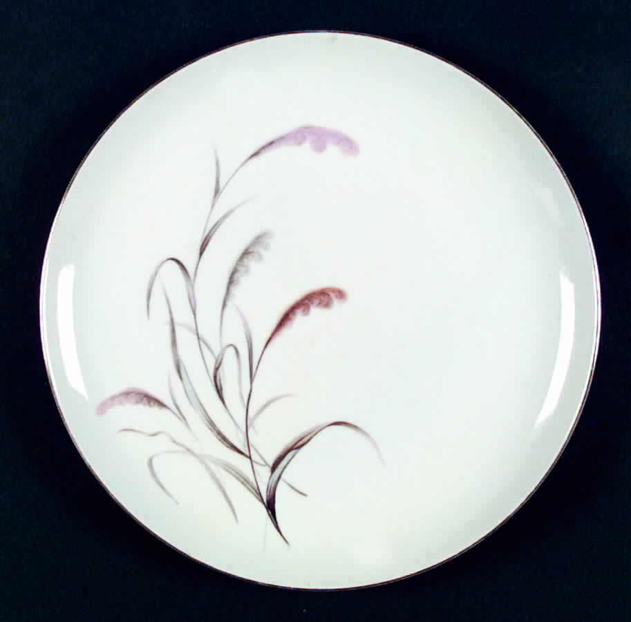Feather Dinner Plate by Yamaka-1
