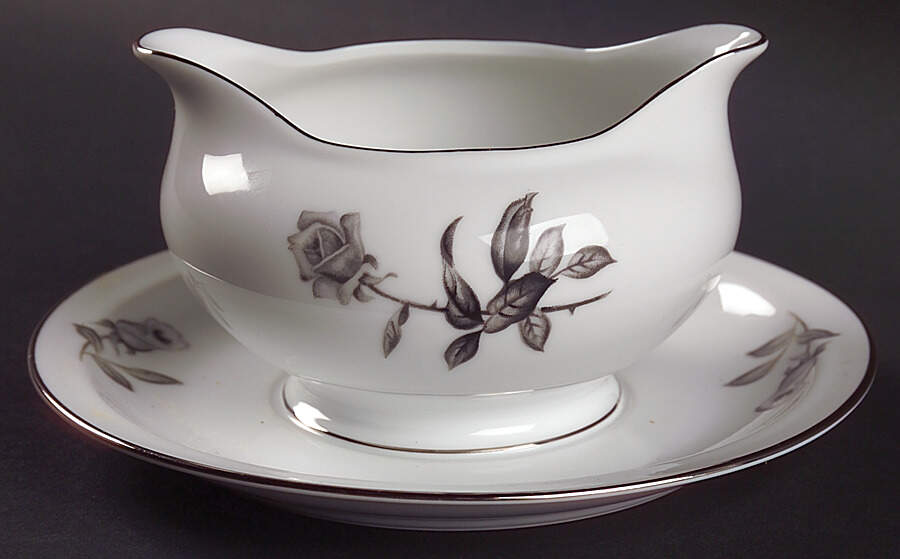 Nocturne Round Gravy Boat/Attached Underplate by Yamaka-1