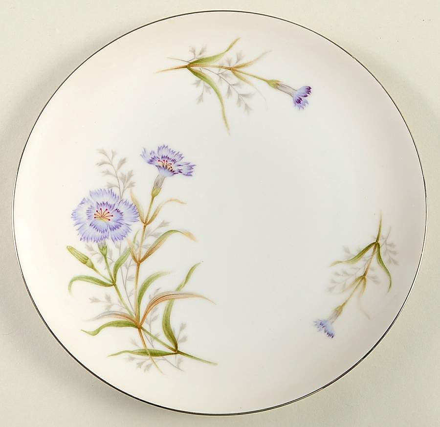 Periwinkle Salad Plate by Yamaka-1