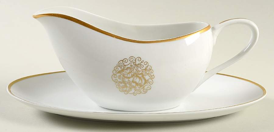 Dorchester Gravy Boat & Underplate/Relish by Yamaka-1