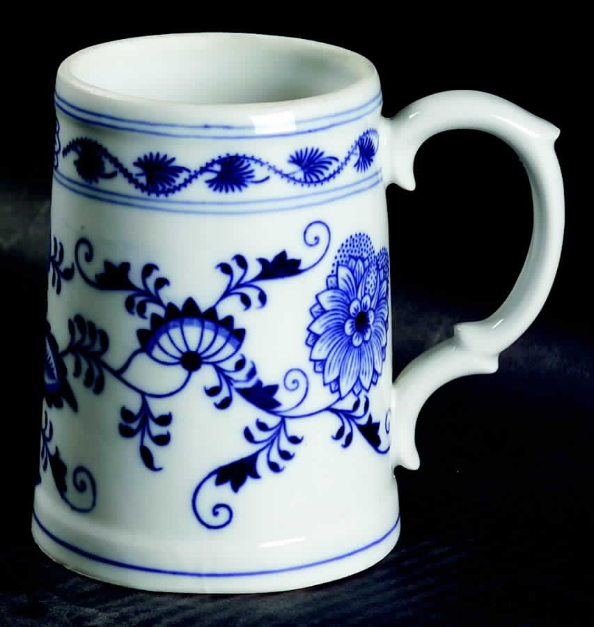 Blue Onion Tankard by Zwiebelmuster-1