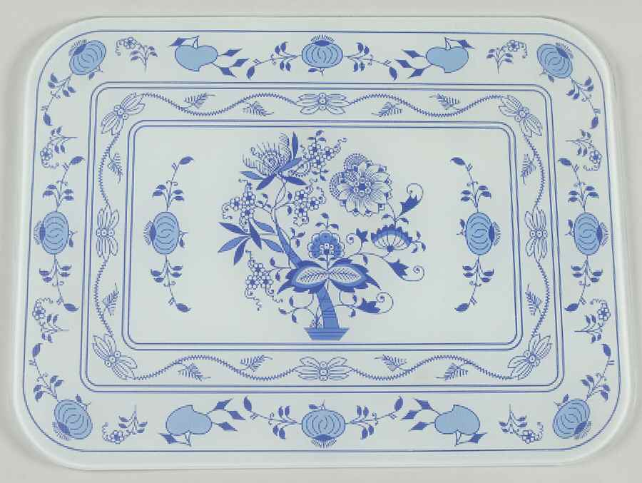 Blue Onion 15" Counter Saver by Zwiebelmuster-1