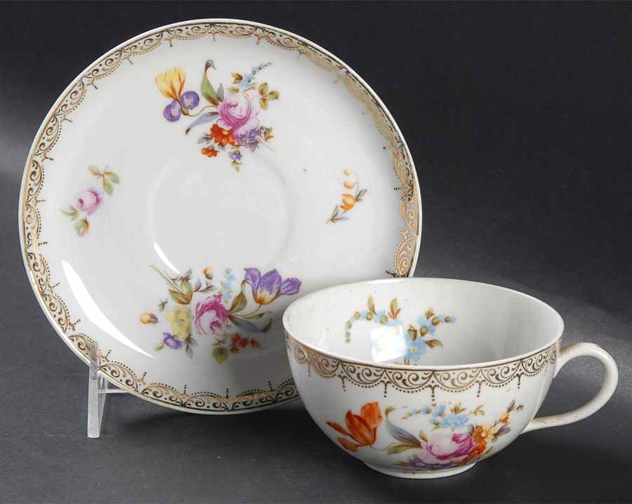 8562 Flat Cup & Saucer Set by Scherzer-1
