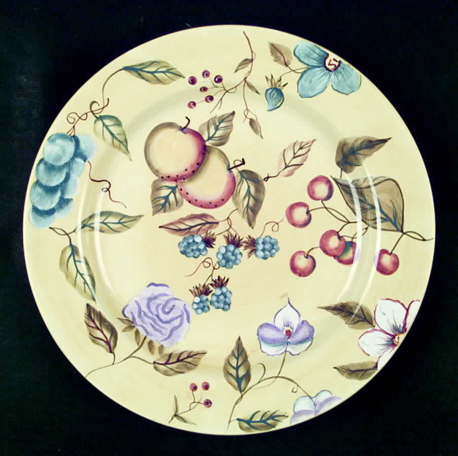 Flora Dinner Plate by Zrike-1