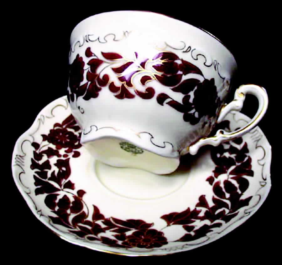 ZSO3 Flat Cup & Saucer Set by Zsolnay-1