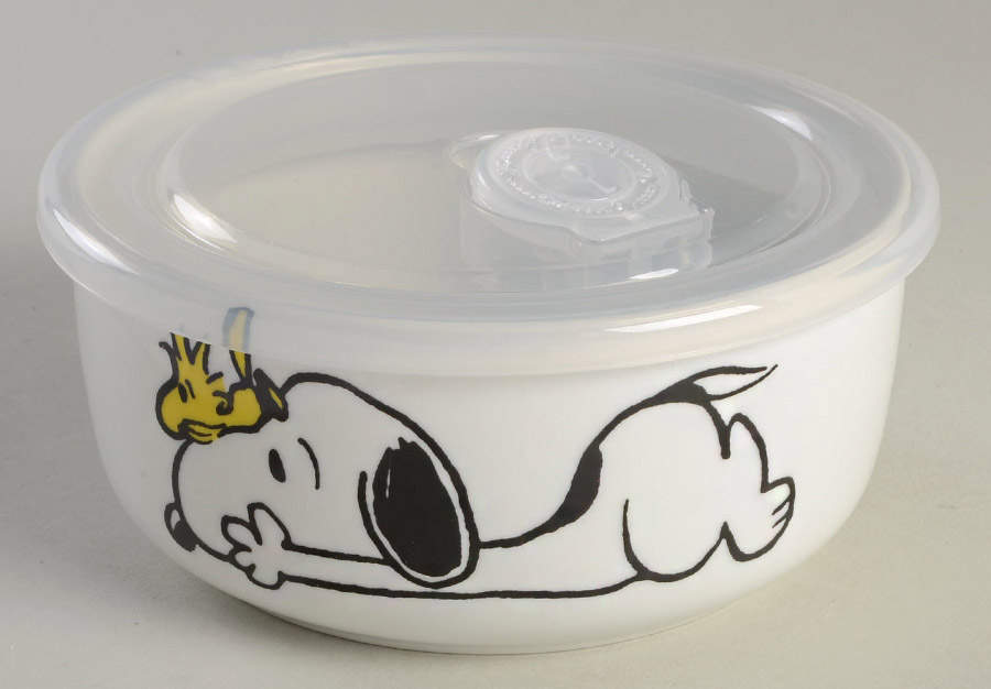 Peanuts 16 Oz Round Plastic Microwave Bowl w/Vent Lid by Zrike-1