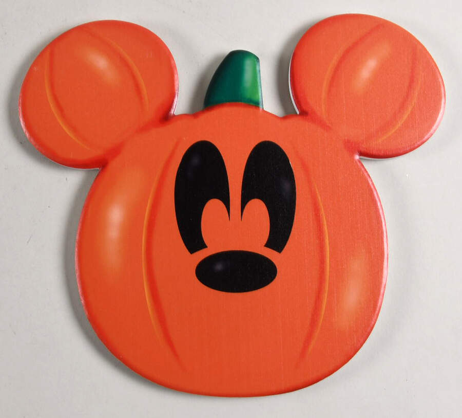 Mickey Pumpkin Trivet by Zrike-1