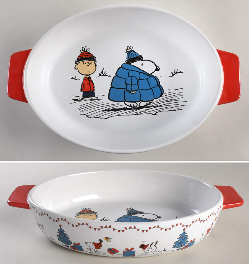 Peanuts Christmas 13" Oblong Baker by Zrike-1