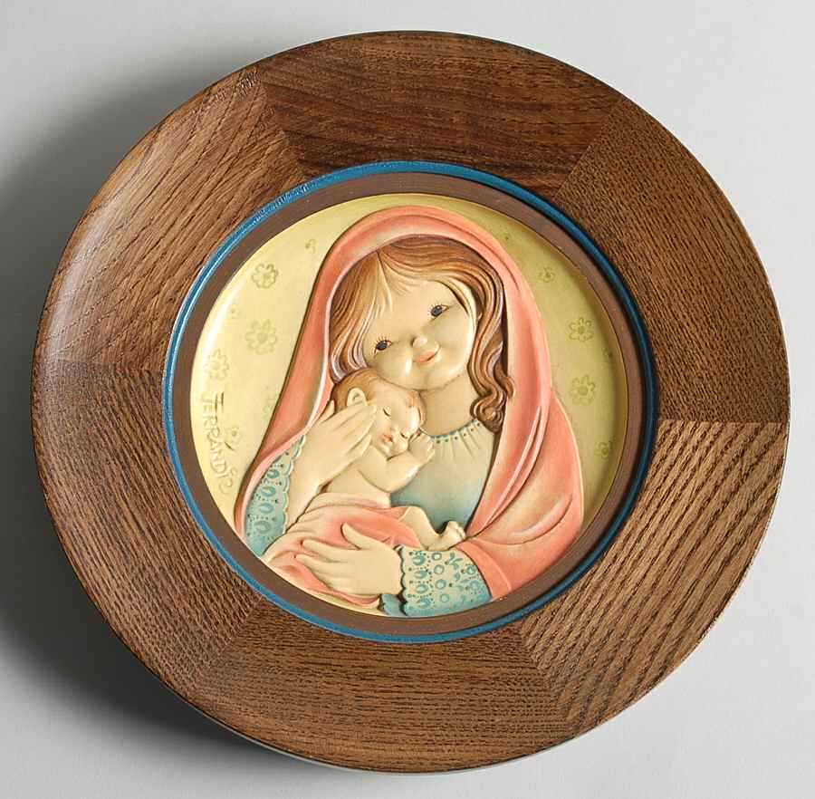Ferrandiz Mother's Day Plate Beginning - Boxed by Anri-1