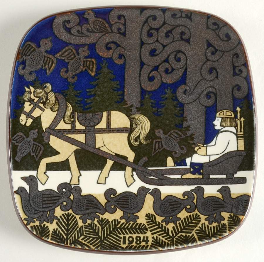 Kalevala Annual Plate Lemminkainen's Magic Feathers - Boxed by Arabia of Finland-1