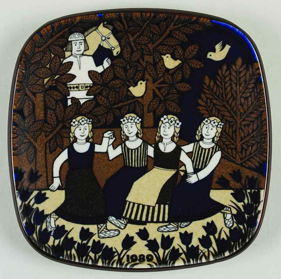 Kalevala Annual Plate Four Maidens - No Box by Arabia of Finland-1