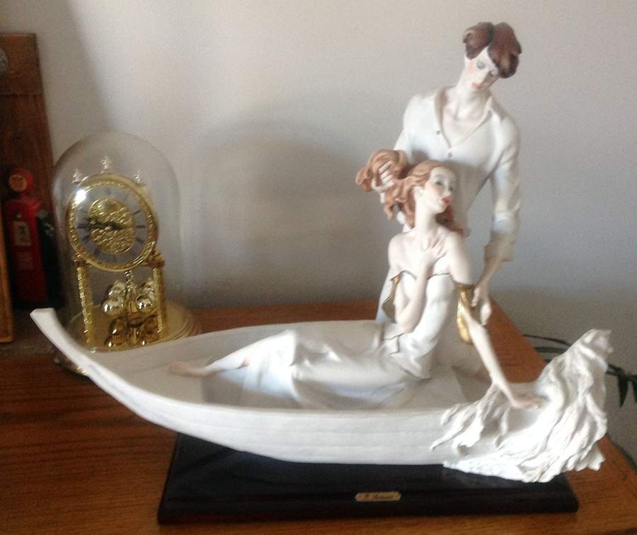 Romance-Love Lovers In Boat - Boxed by Armani-1