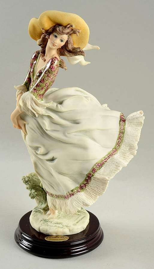 Figurine of the Year 1995-Scarlett - No Box by Armani-1