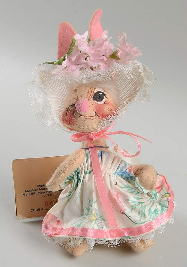 Analee Easter Dolls E.P. Girl Bunny - No Box by Annalee-1
