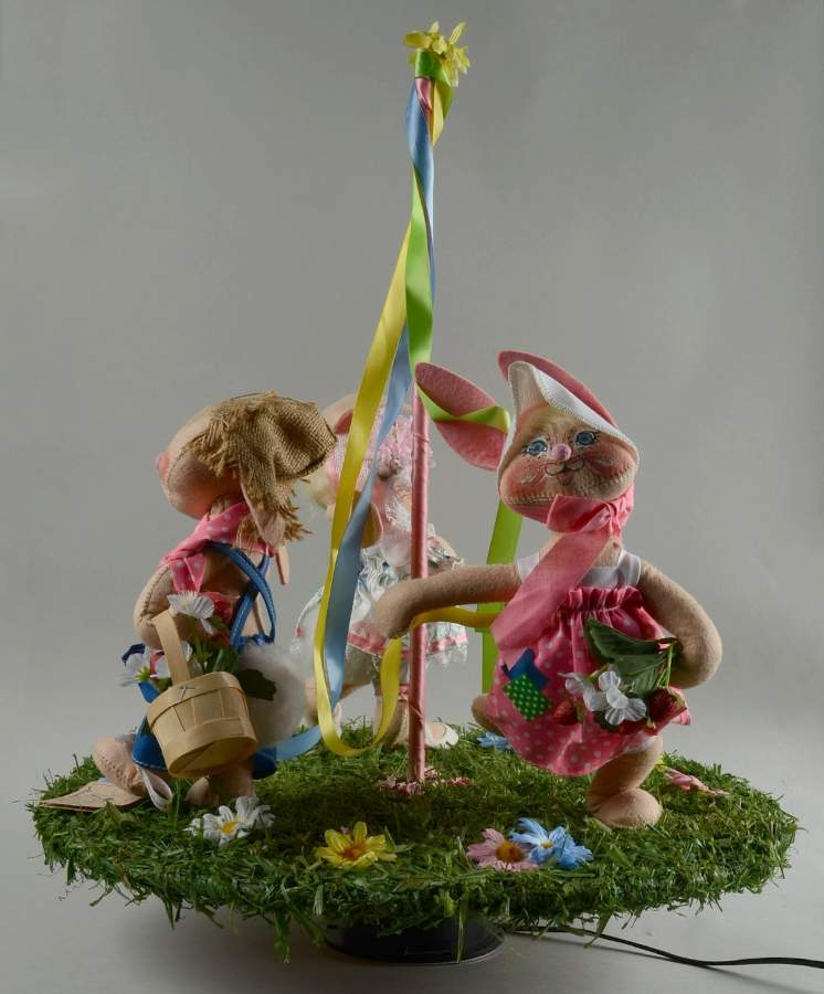 Analee Easter Dolls Motorized Revolving Maypole - No Box by Annalee-1