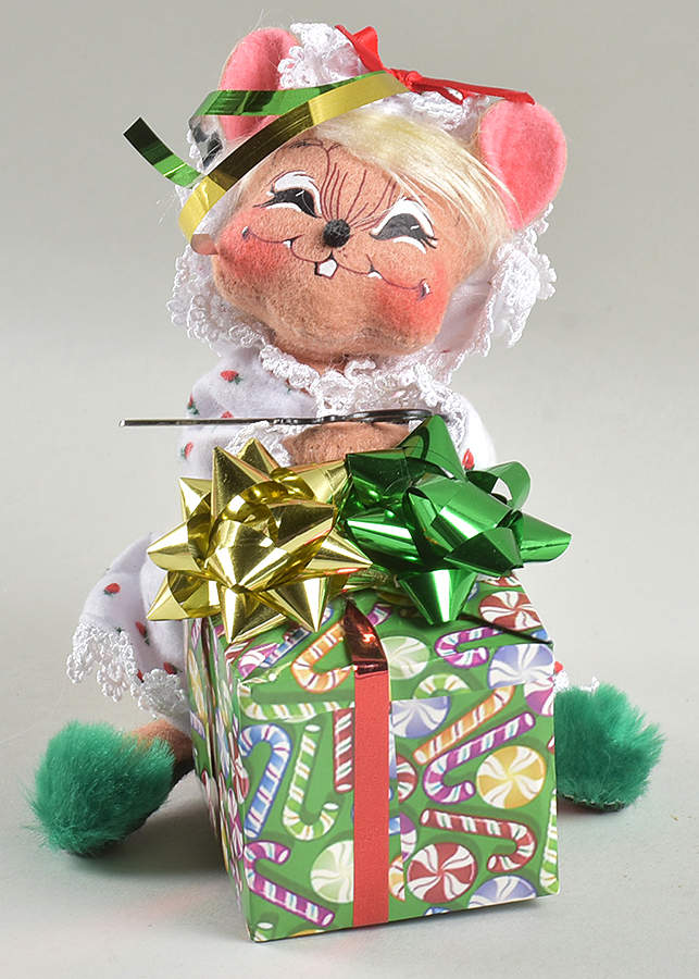Christmas Mice Last Minute Wrapping Mouse - No Box by Annalee-1