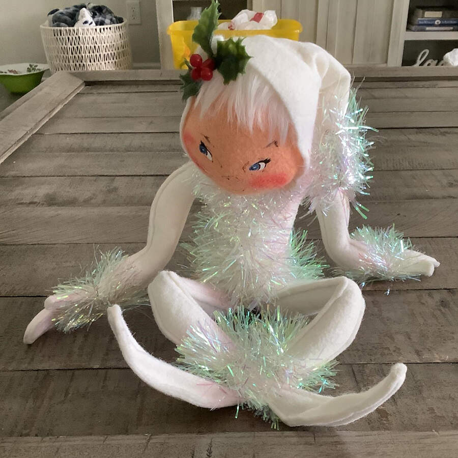Annalee Christmas Doll White Frosty Elf - No Box by Annalee-1