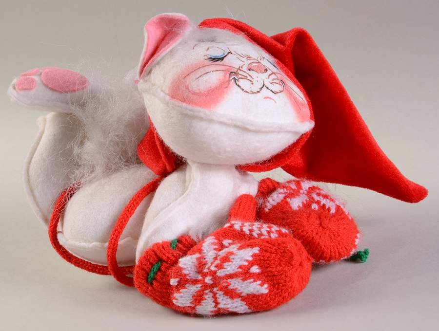 Annalee Christmas Doll Kitten With Mittens - No Box by Annalee-1