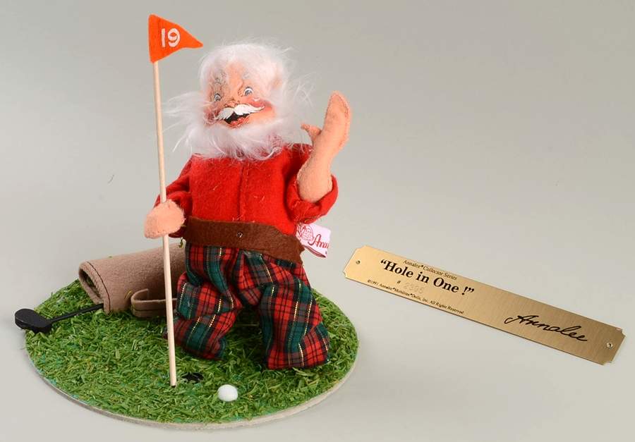 Annalee Christmas Doll Hole In One W/ Plaque - No Box by Annalee-1
