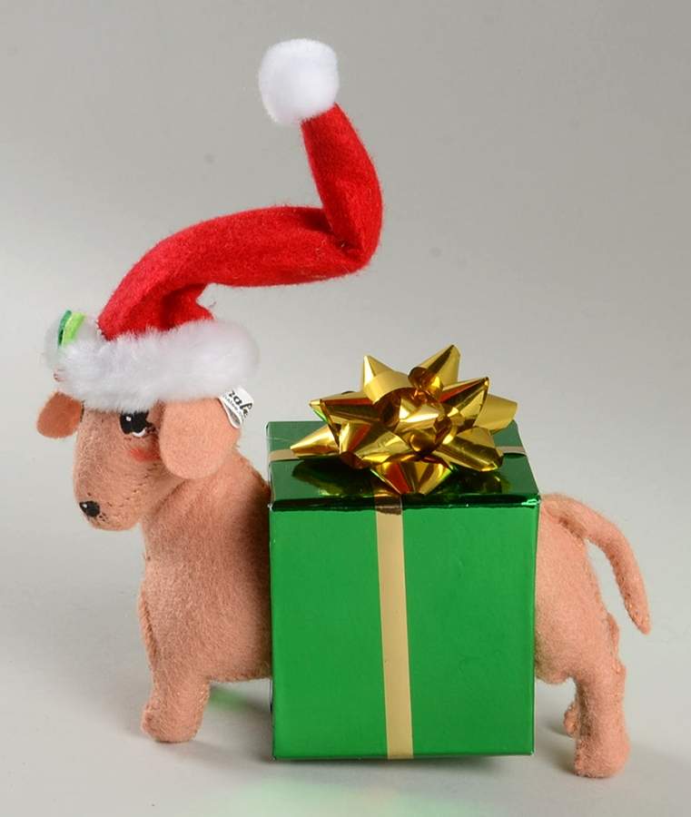 Annalee Christmas Doll Delivery Dachshund Puppy Dog - No Box by Annalee-1