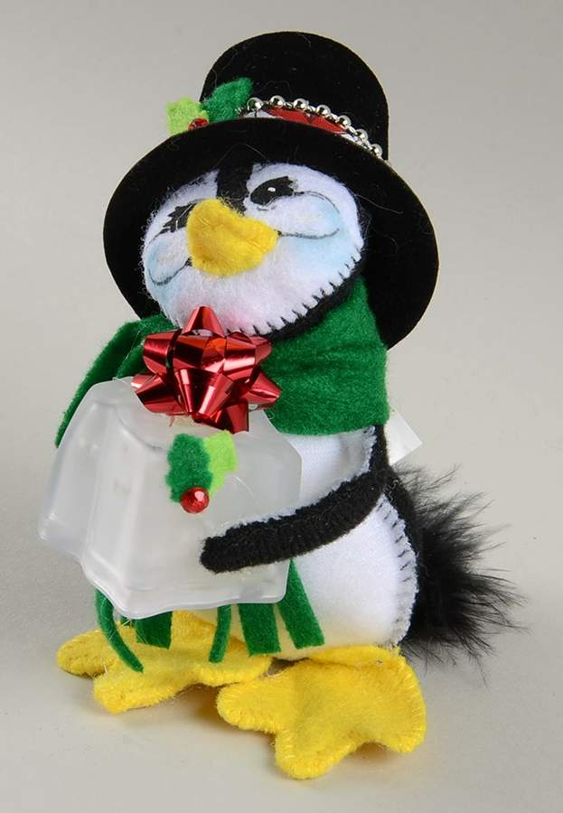 Annalee Christmas Doll Cool Gifts Penguin - No Box by Annalee-1