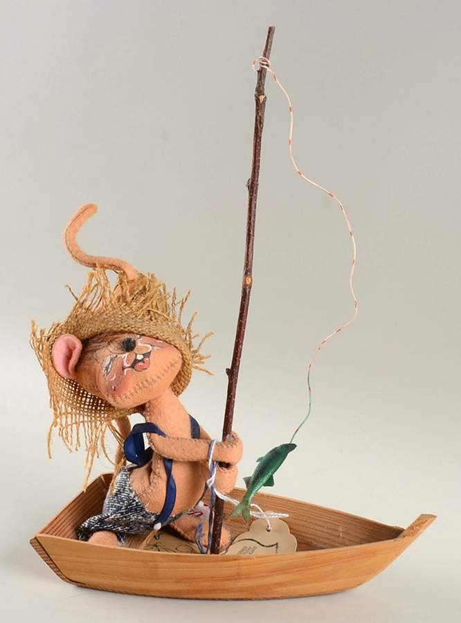 Sports and Leisure Mice Fishing Mouse In Wooden Boat - No Box by Annalee-1