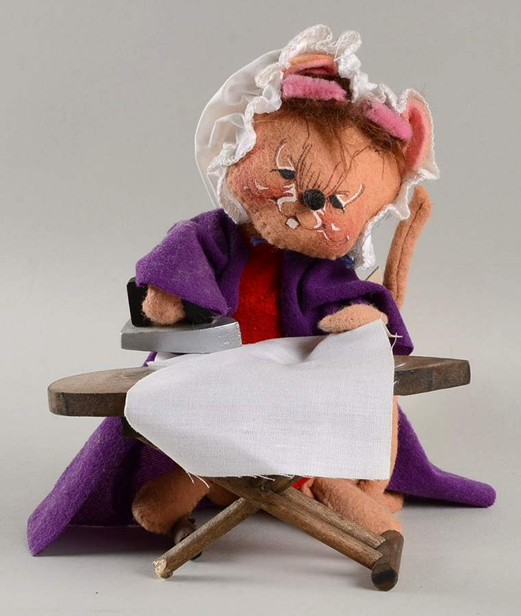 Occupation Mice Ironing Day Housewife Mouse - No Box by Annalee-1