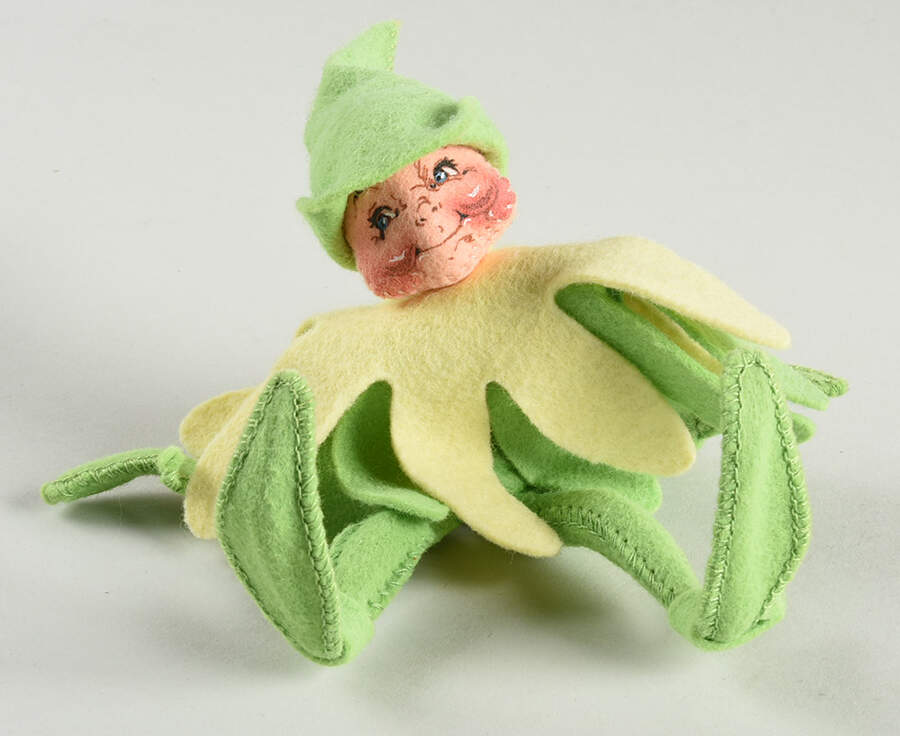 Annalee Dolls Green Spring Elf - No Box by Annalee-1