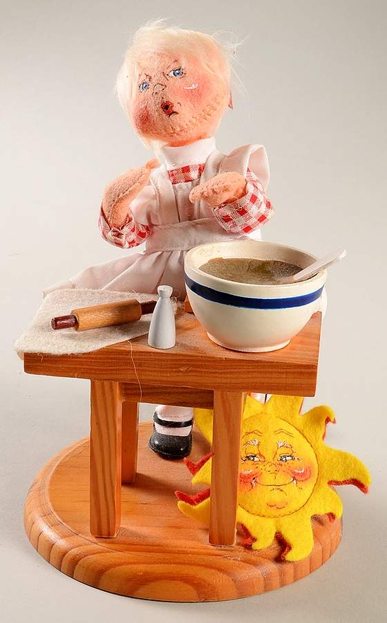 Doll Society Logo Kids Mother's Little Helper Kid - No Box by Annalee-1