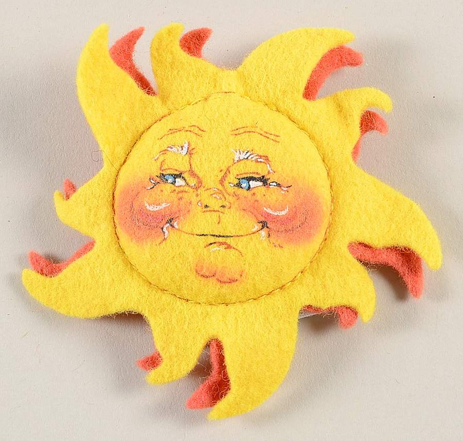 Doll Society Logo Kids 1994-95 Society Sun Pin - No Box by Annalee-1