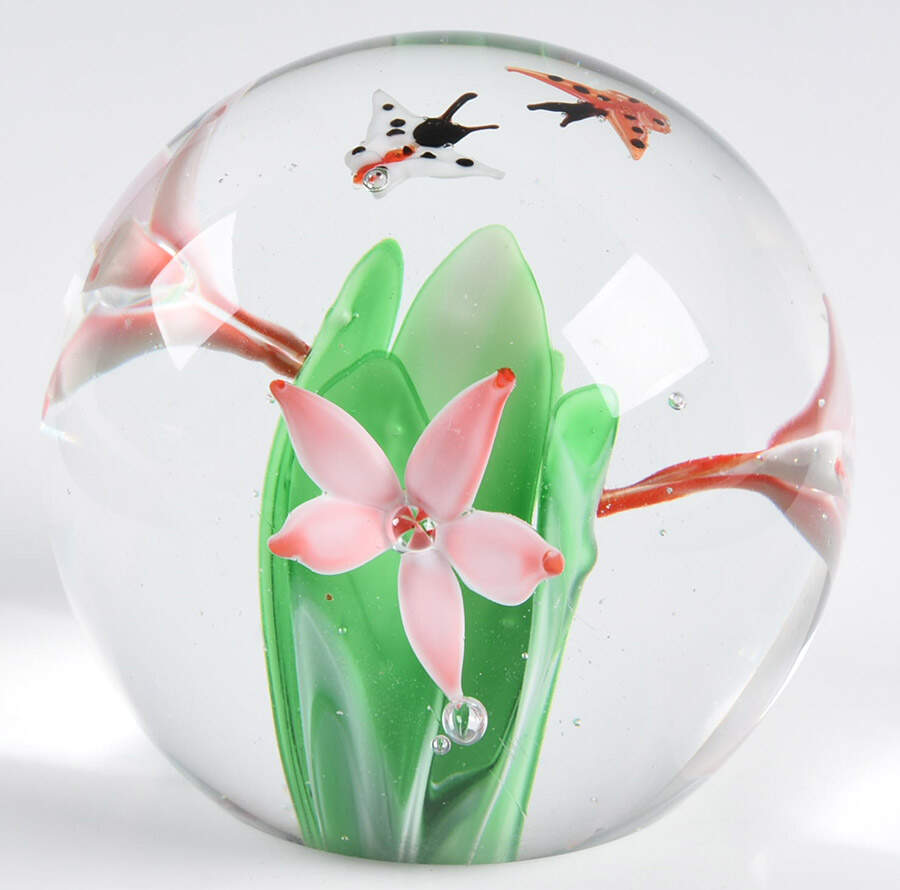 Avita Inc Paperweights Flowers,Leaves,Butterflies - No Box by Avita, Inc-1