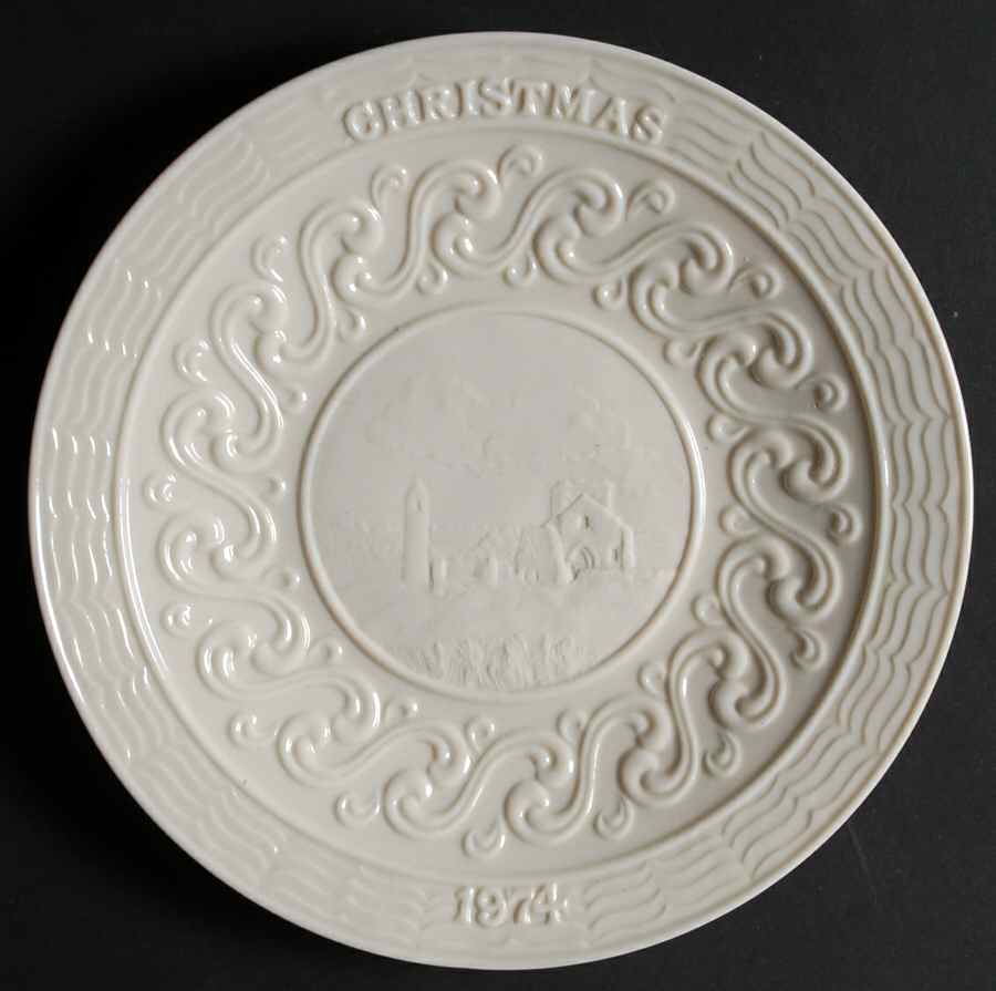 Christmas Devenish Island - No Box by Belleek Pottery (Ireland)-1