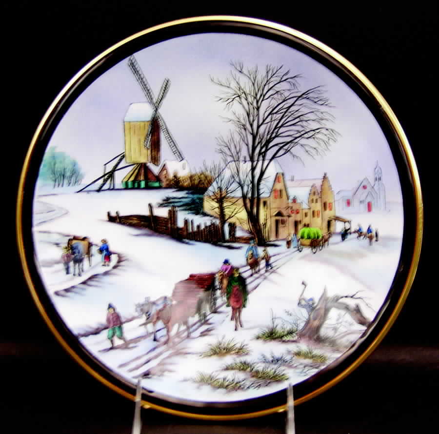 Jean-Paul Loup Christmas Plates  Noel - Boxed by Betourne Studios-1
