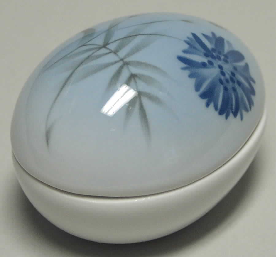 Annual Egg Cornflower - No Box by Bing & Grondahl-1
