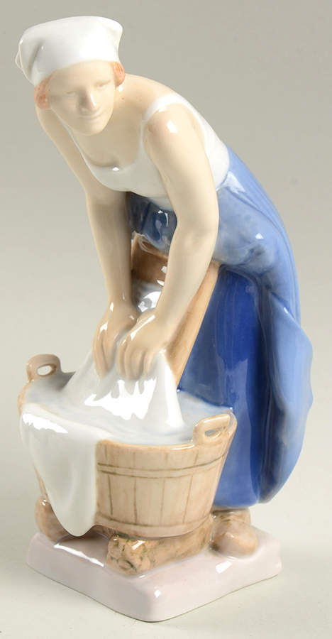 Occupations Washer Woman - No Box by Bing & Grondahl-1