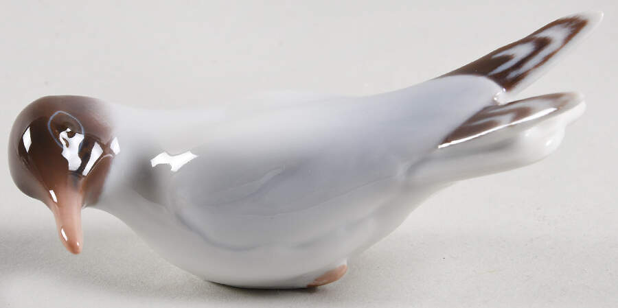Birds Gull - No Box by Bing & Grondahl-1