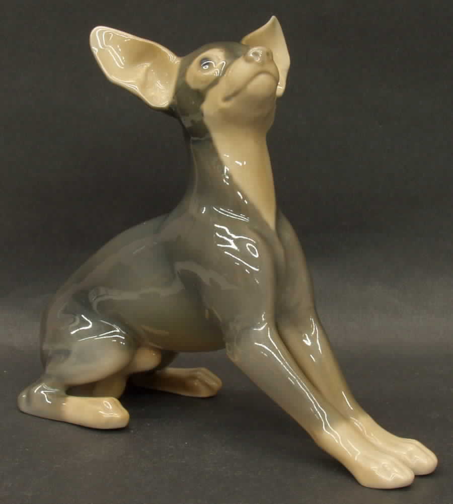Dogs Chihuahua - No Box by Bing & Grondahl-1