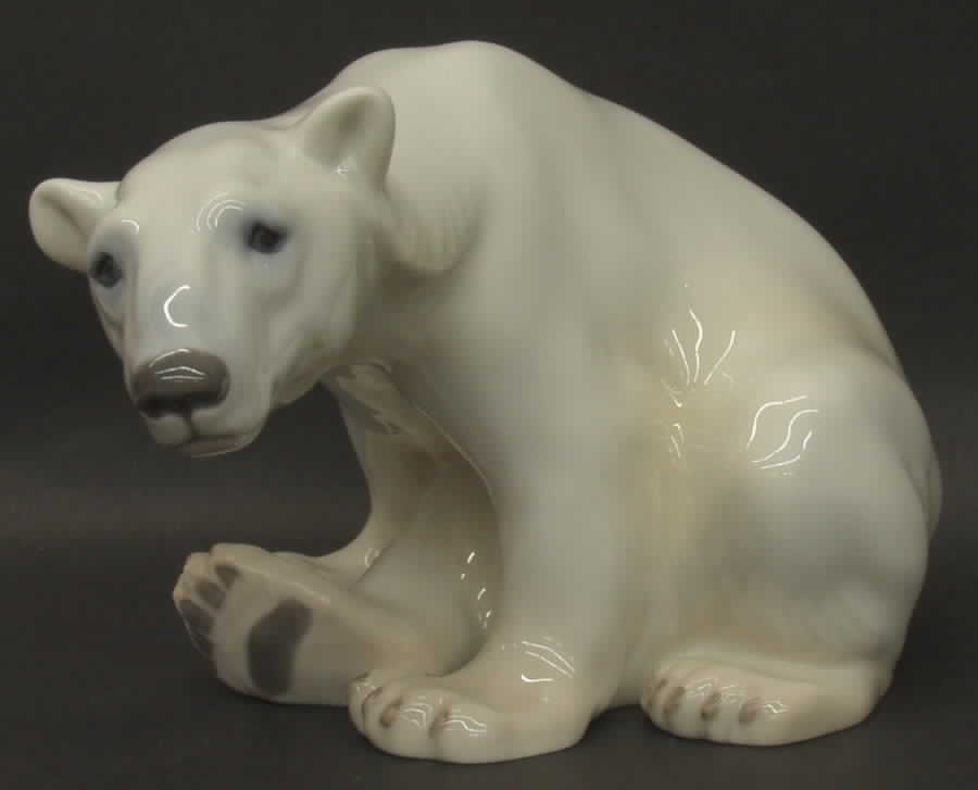 Animals-Wildlife Polar Bear Sitting - No Box by Bing & Grondahl-1