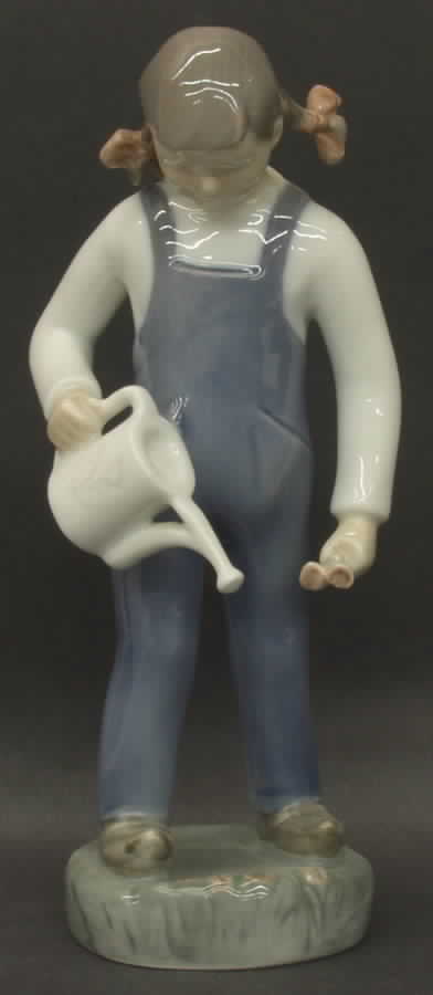 Children Little Gardener - No Box by Bing & Grondahl-1