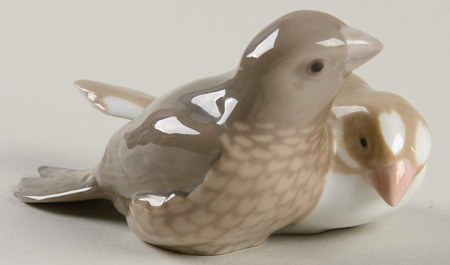 Birds Finch Group - No Box by Bing & Grondahl-1