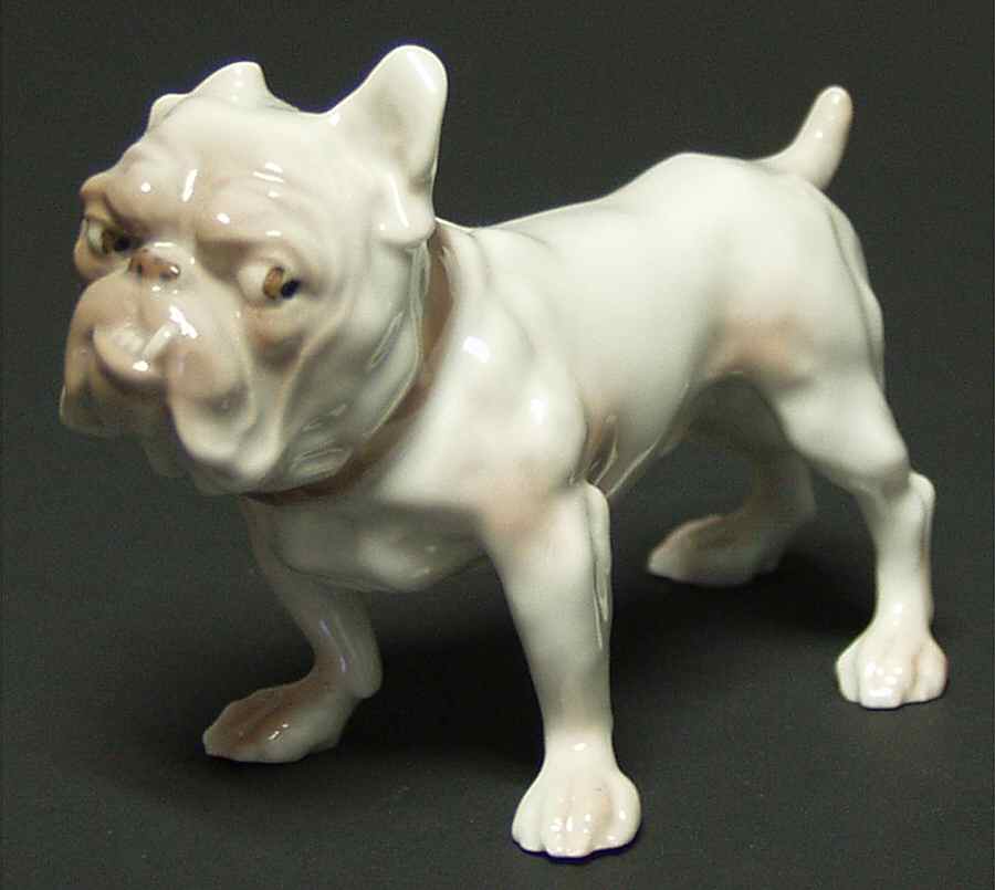 Dogs Bulldog - No Box by Bing & Grondahl-1