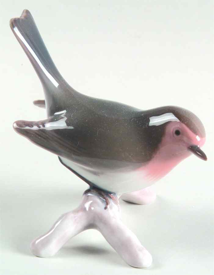 Birds Robin On Twig - No Box by Bing & Grondahl-1